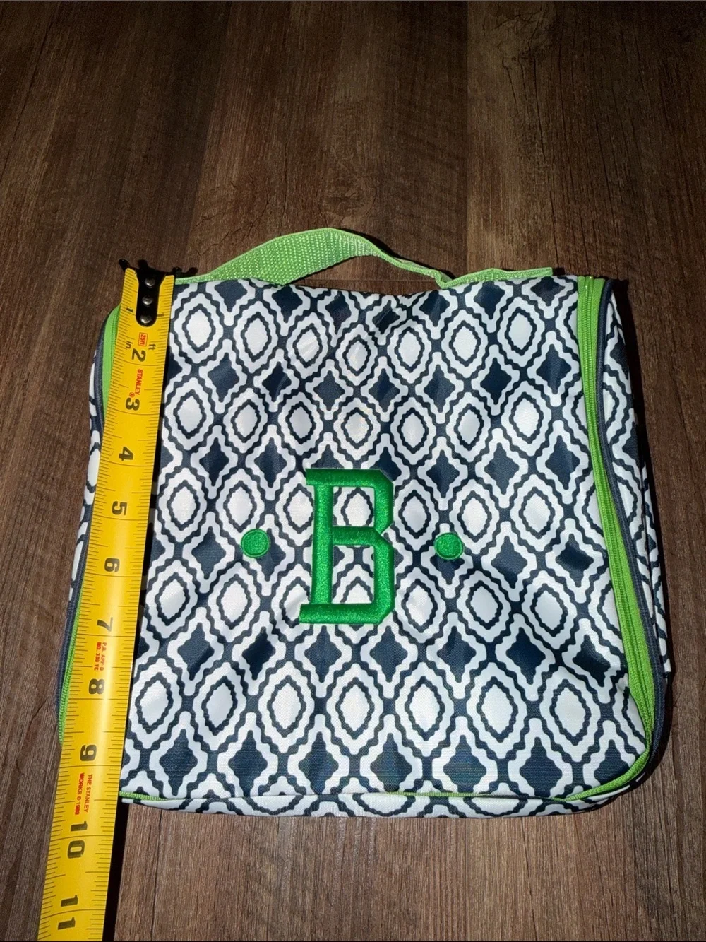 Thirty one hanging travel makeup case green and navy monogrammed B